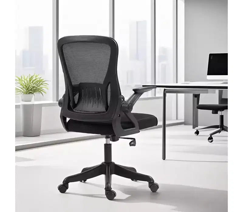 Chaise de bureau ergonomique avec accoudoirs relevables et support lombaire – Chaise pivotante réglable avec siège rembourré et dossier en maille (Noir)