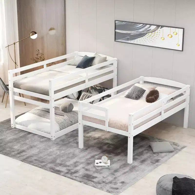 Lit superposé triple pour lits jumeaux avec escalier de rangement, cadre de lit superposé en bois convertible 3-en-1 avec barrières de sécurité, blanc