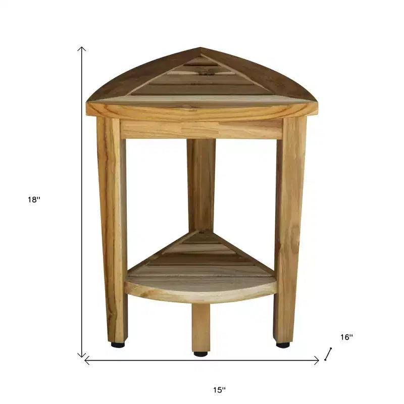 Banc d'angle de douche ou d'extérieur compact en teck avec étagère, finition naturelle