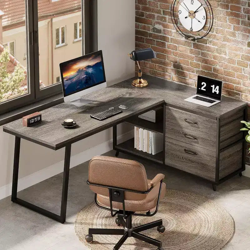 Bureau d'angle en L de 135 cm, bureau d'ordinateur réversible avec 3 tiroirs classeurs et 2 étagères de rangement pour bureau à domicile, salle de jeux, gris