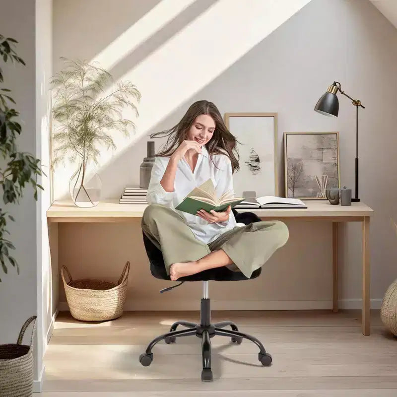 Chaise de vanité en polaire Teddy avec dossier en patte de chat, pivotante à 360°, hauteur réglable, supporte 136 kg, assemblage sans outils pour bureau à domicile, chambre à coucher